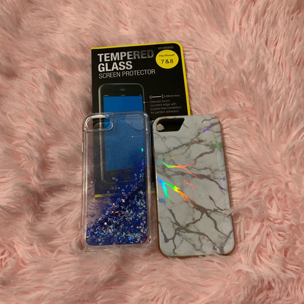 🌿2 IPhone 8 cases and a free Screen protector